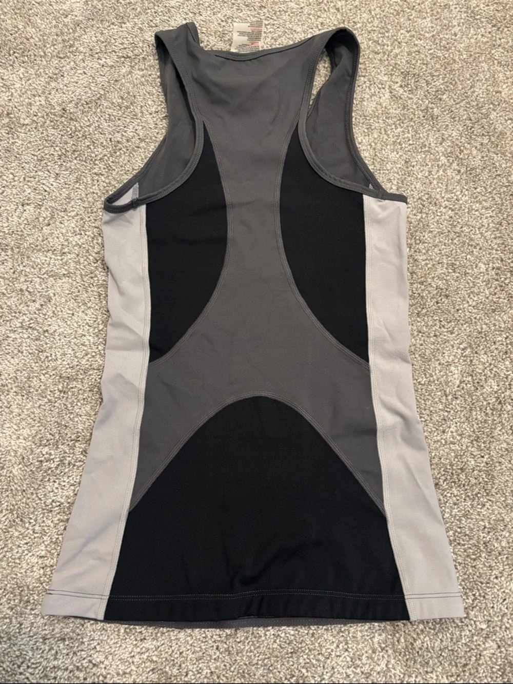 Gymshark Colorblock Training Tank - Picture 3 of 3